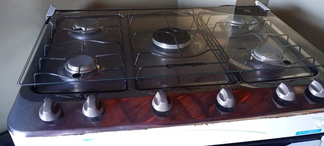 Fogão Electrolux 5 bocas elétrico - Foto 4