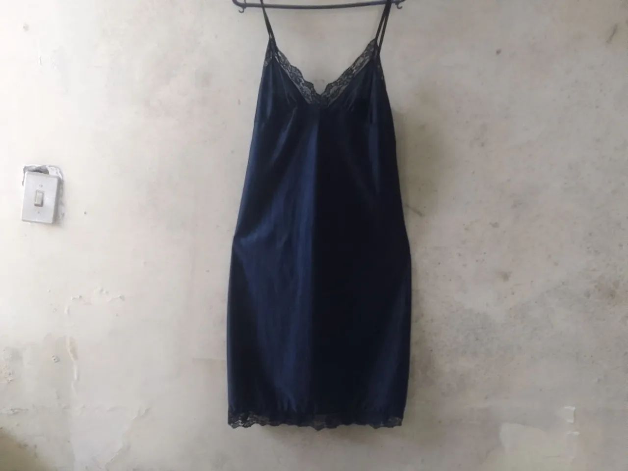 Camisola de cetim com renda - Foto 2