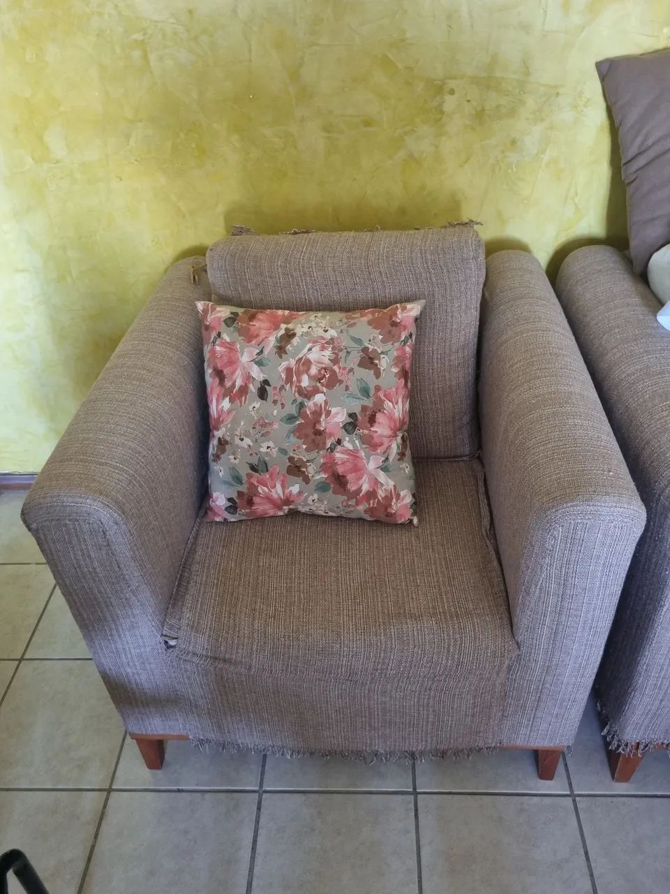 Poltrona (duas) para sala - Foto 2
