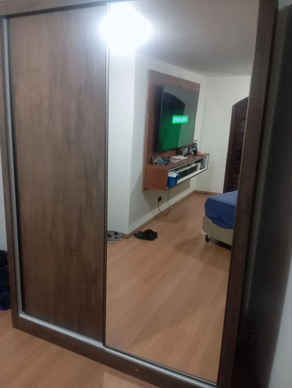 Oportunidade/ lindo Guarda roupa. - Foto 2