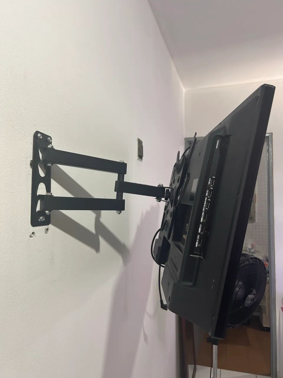 Vende-se TV LG (sem funcionar) - Foto 2