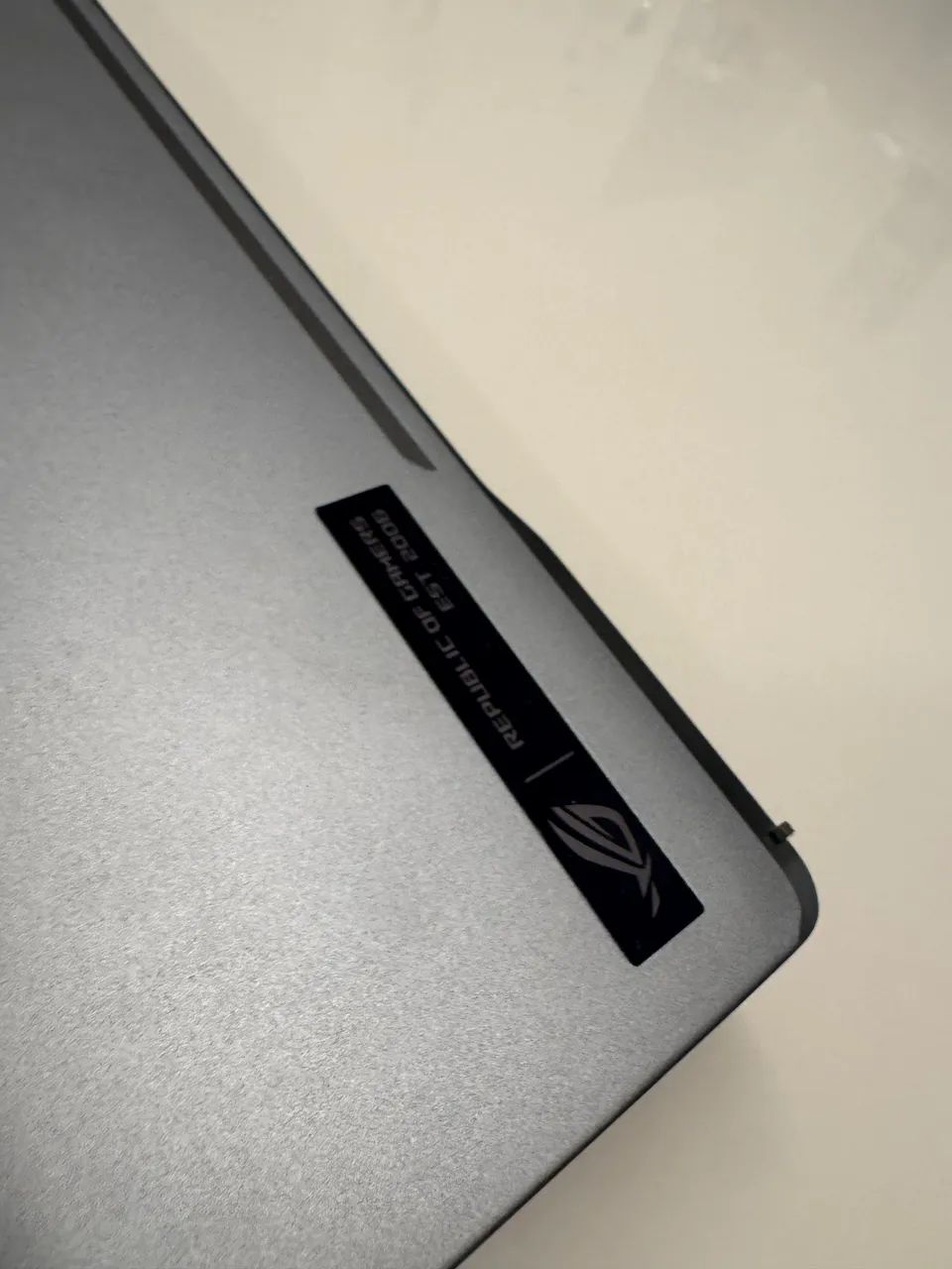 Asus rog zephyrus Ryzen 9  - Foto 2