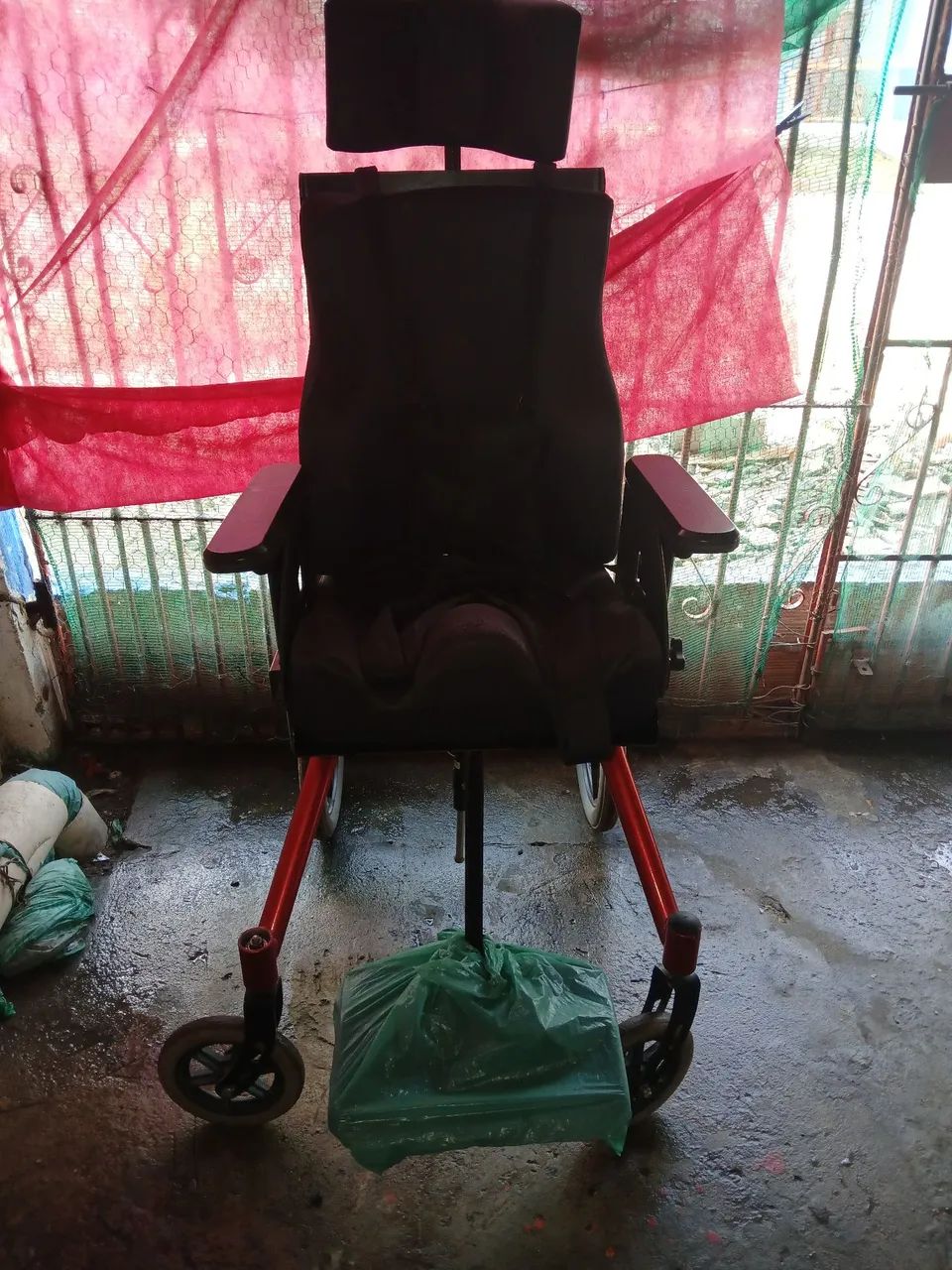 Vende se cardeira de rodas  - Foto 3