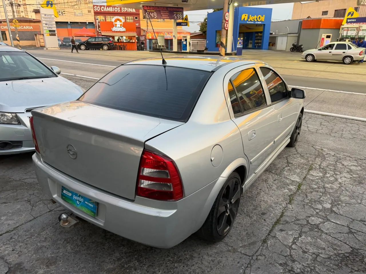 Chevrolet Astra 2.0 8V/ CD 2.0 8V Hatchback 5p Mec, foto 4 de 6