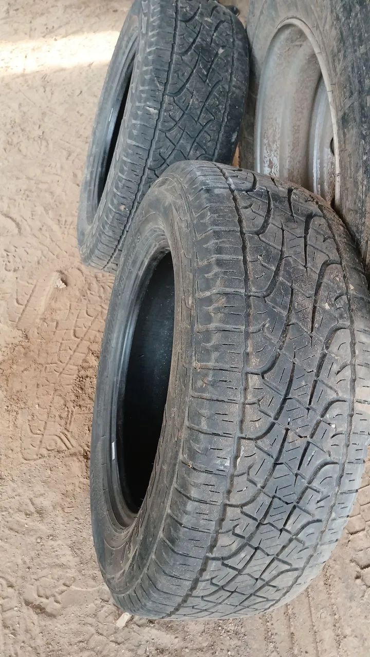 Vendo pneu aro 18 