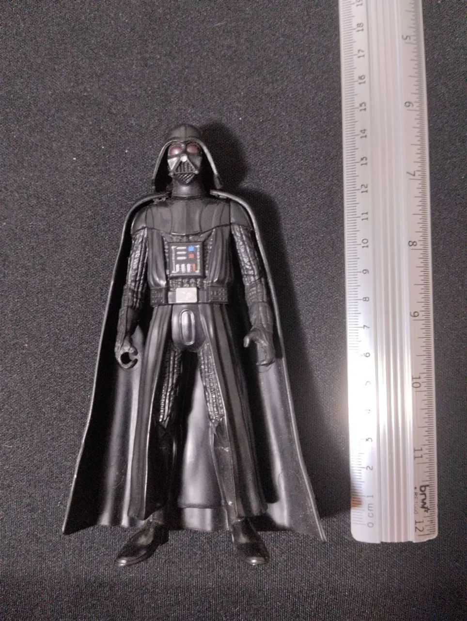 Boneco Darth Vader 