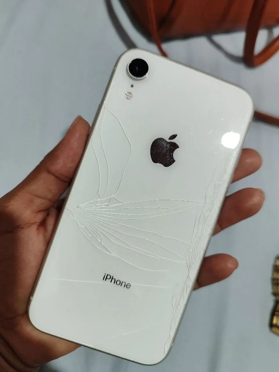 IPHONE XR 64G USADO - Foto 4