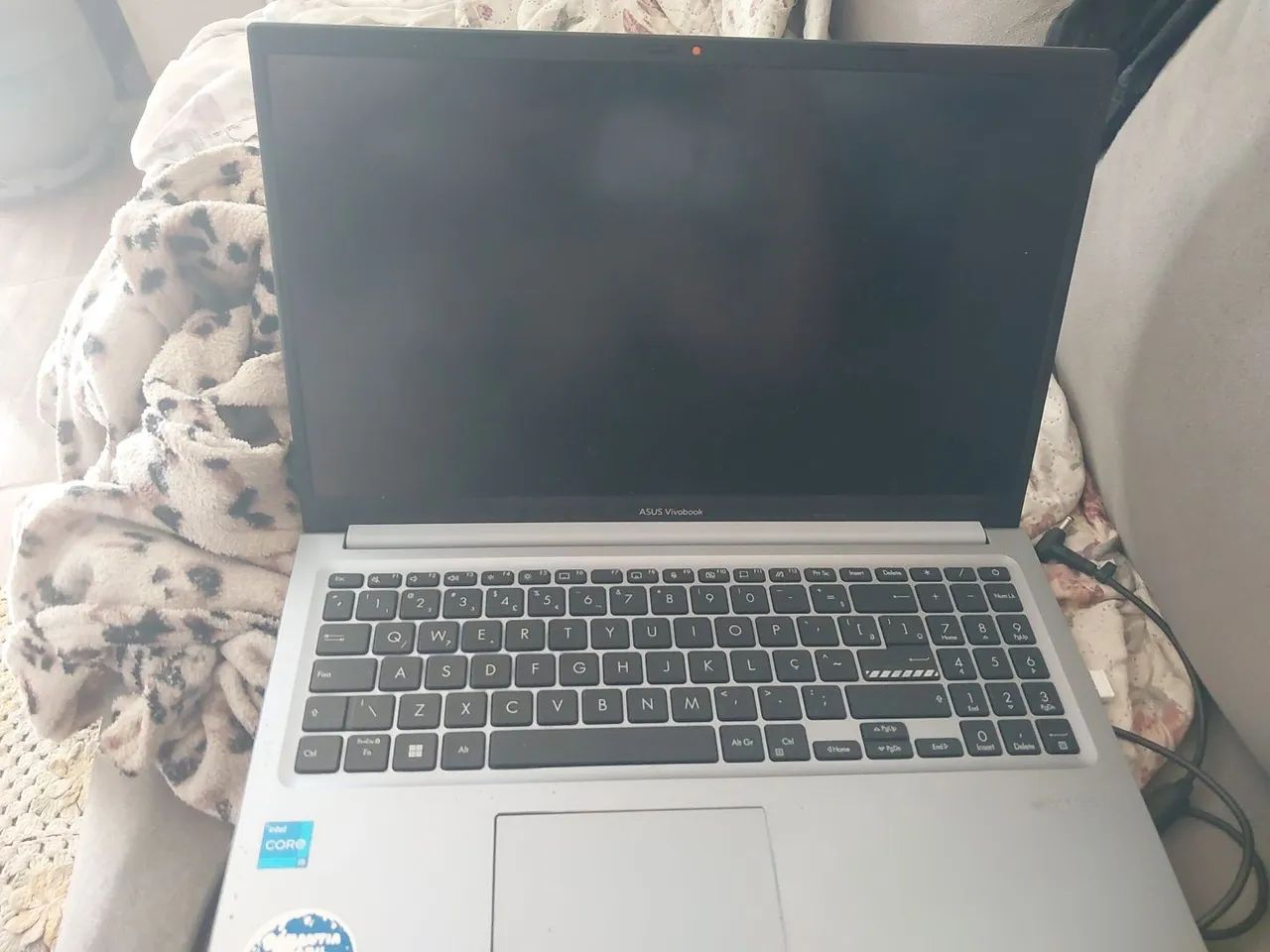 ASUS Vivobook 