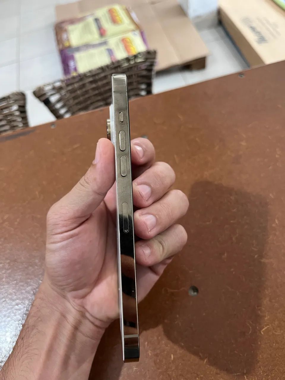 iPhone 14 Pro Max - Foto 4