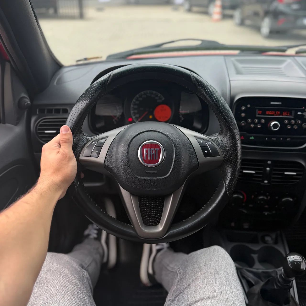 Fiat Strada Working Hard 1.4 Fire Flex 8V CD 2018 - Foto 3