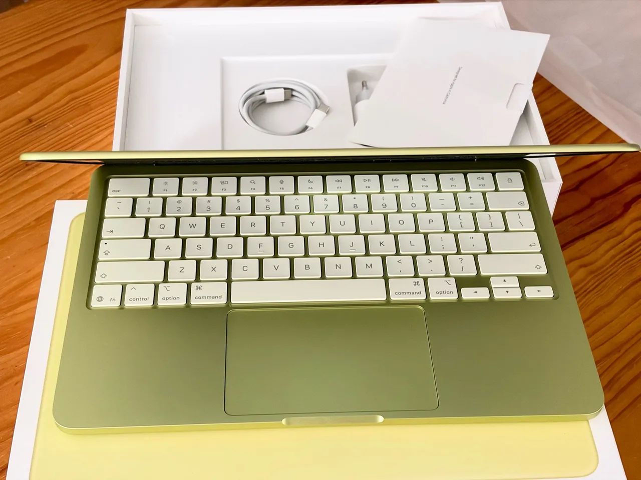 MacBook Neo  - Foto 3