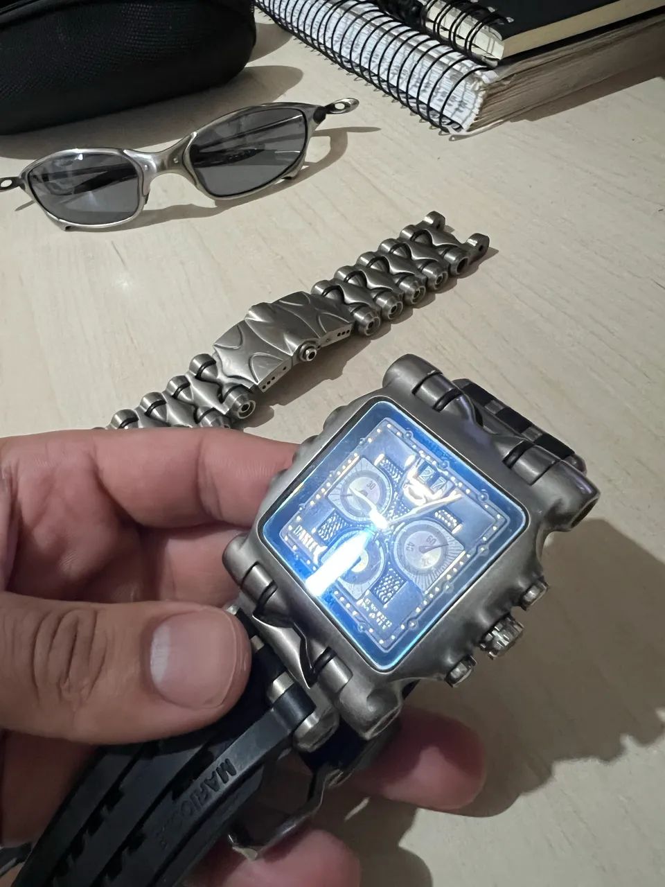 Oakley Minute Machine 2nd Gen - Titanium Edition  - Foto 2