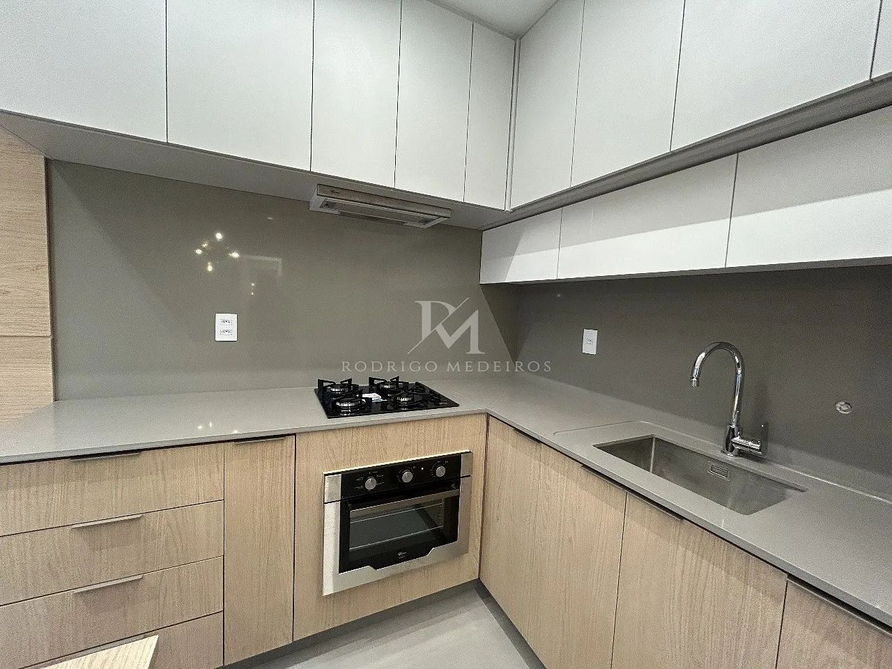 Apartamento mobiliado com 1 dormitório à venda no Estreito, Florianópolis - Foto 3