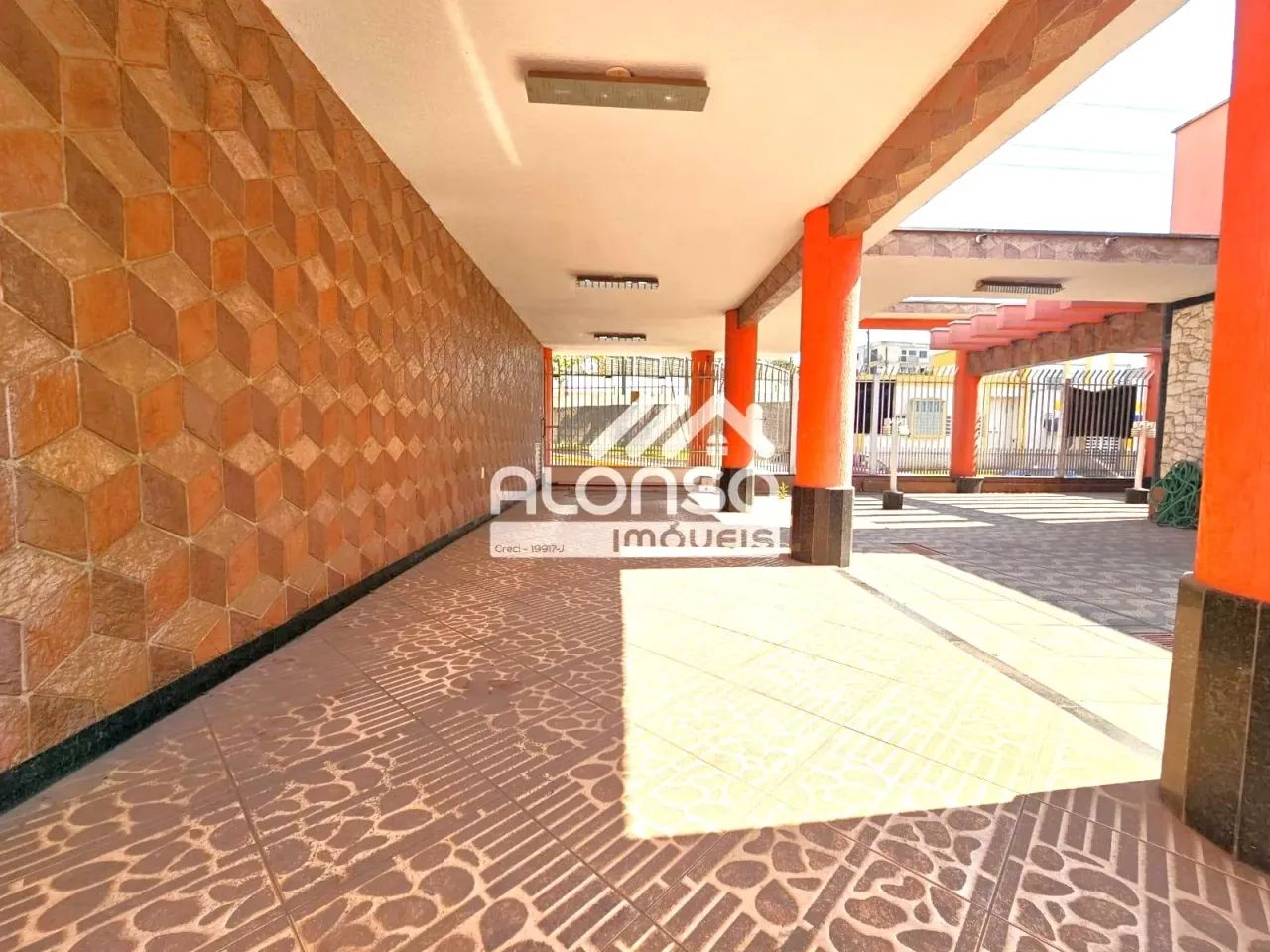 CASA ESPAÇOSA NO INTERIOR - 100 KM DE SÃO PAULO! - Foto 4
