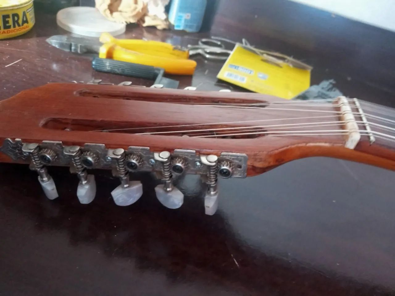 Conserto de instrumentos musicais elétricos e acústicos  - Foto 5