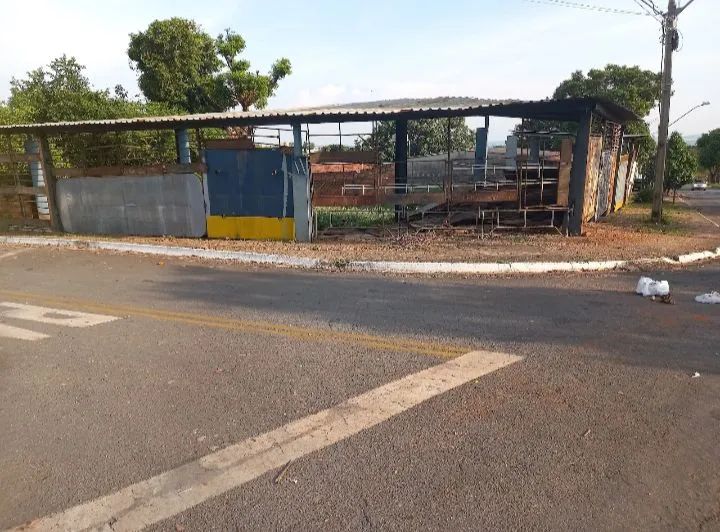 ALUGO LOTE EM AVENIDA COMERCIAL  - Foto 3