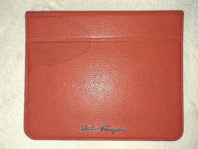 Capa iPad em Couro - Salvatore Ferragamo Original