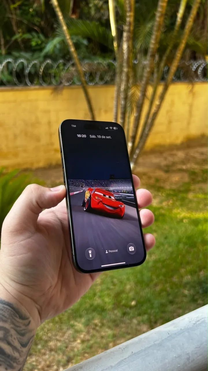 IPHONE 15 PRO - Foto 2