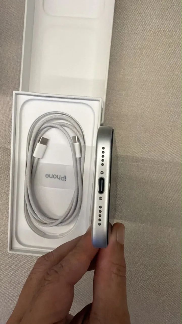 iPhone 17 Promax silver 256 - Foto 4