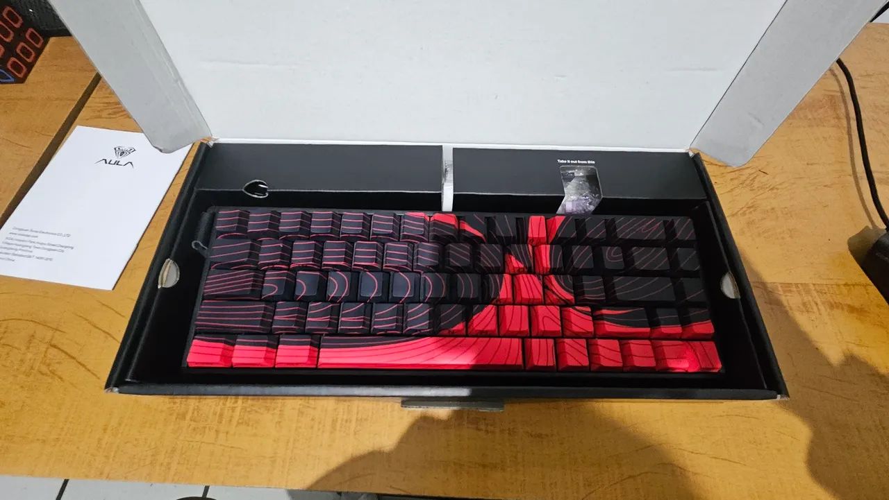 TECLADO GAMER MAGNETICO AULA WIN68HE MAX - Foto 2