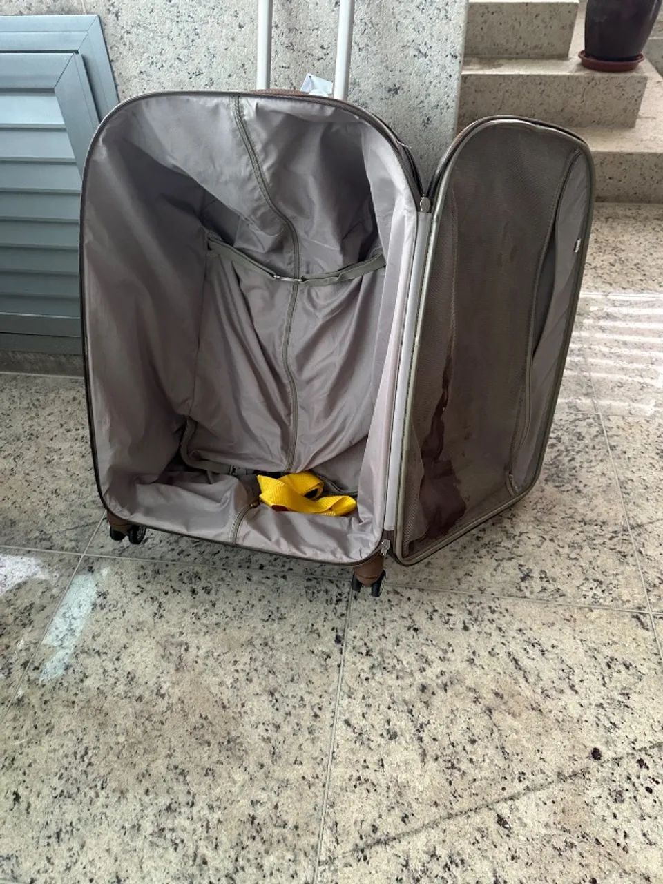 Mala de viagem Lansay 23 kilos - Foto 4