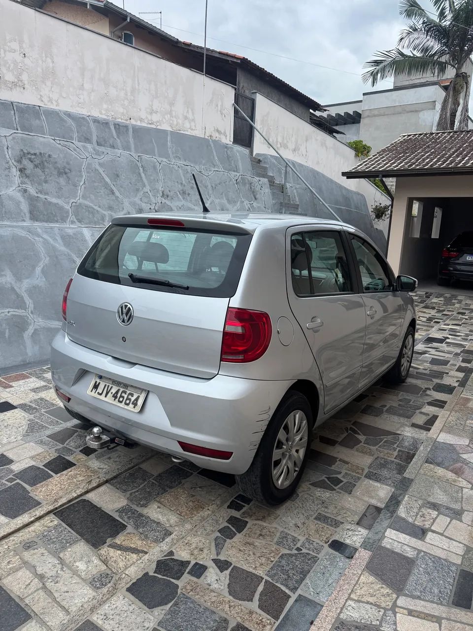 Volkswagen Fox 1.0 MI Total Flex 8V 5P 2013 - Foto 3