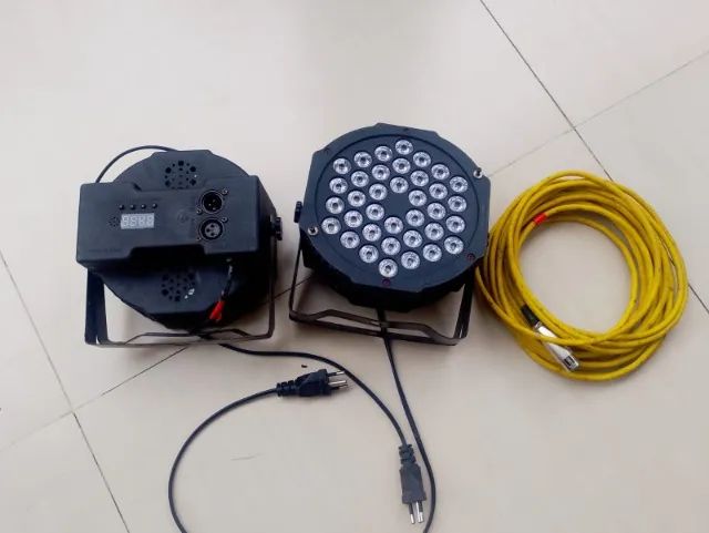 Canhão Par Led 36 Leds 3w Rgb Refletor Dmx 127/220v USADO - Foto 5