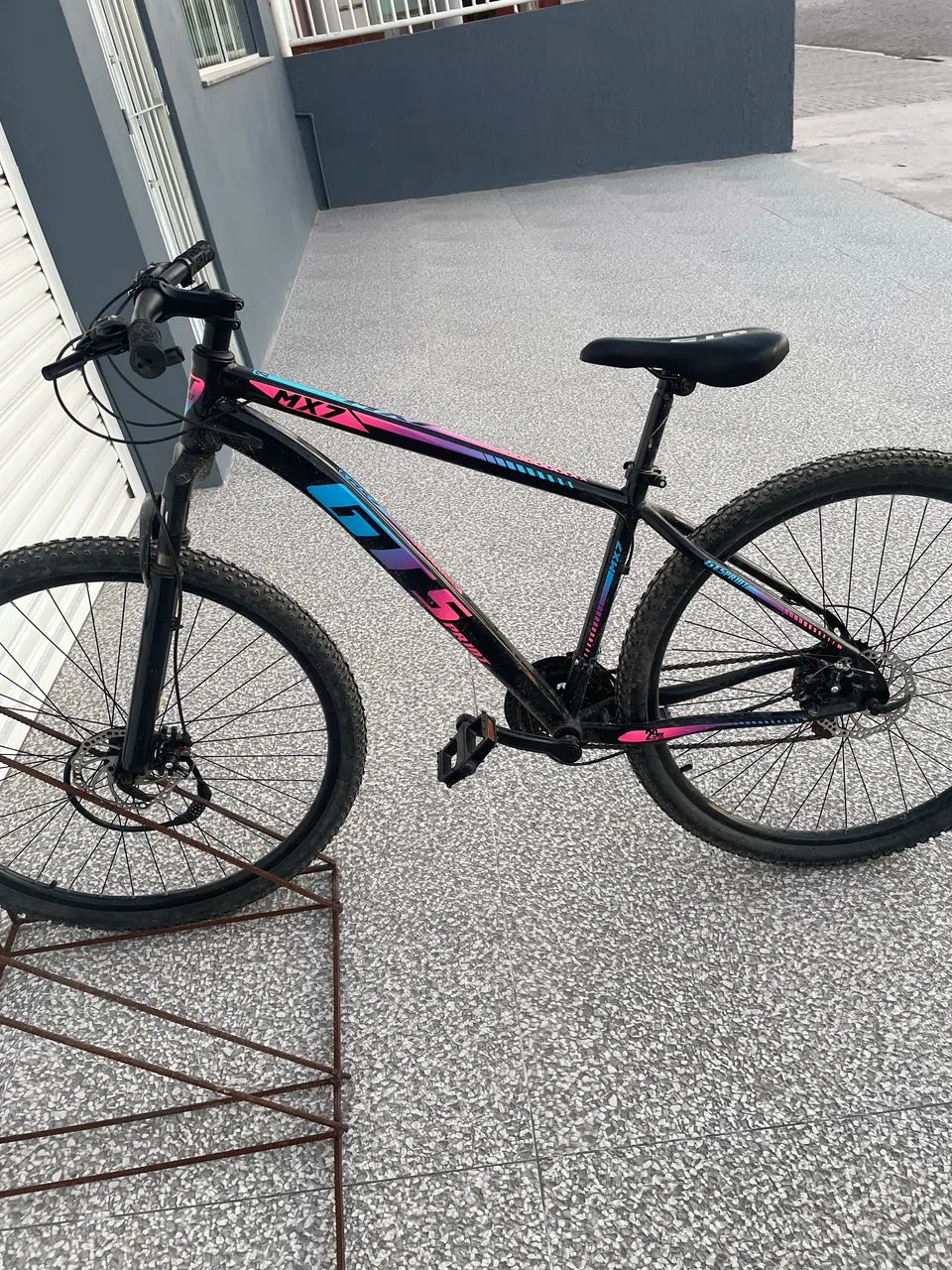 Bicicleta 29 em estado de nova