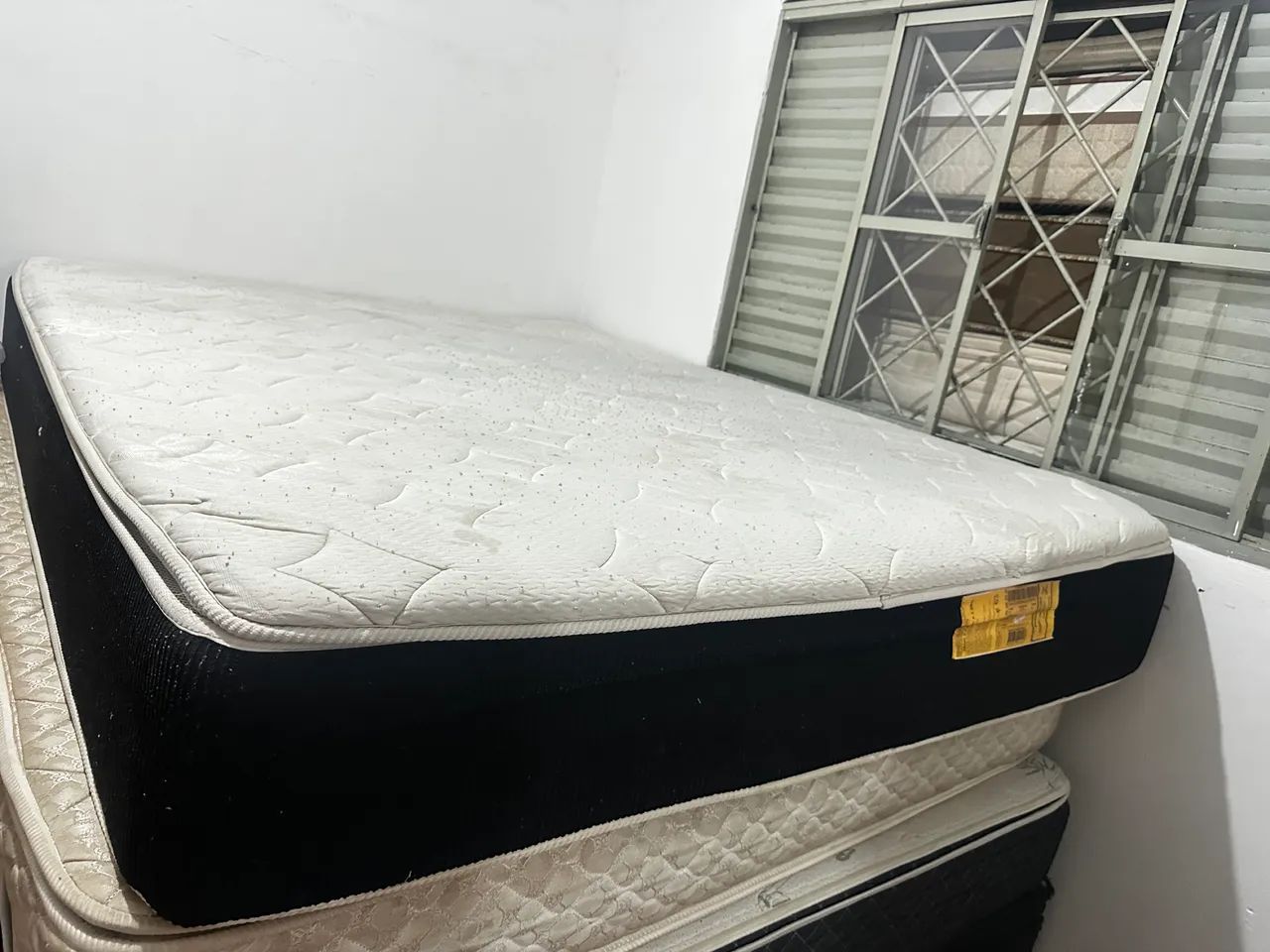 Cama box mas colchão Queen  - Foto 2