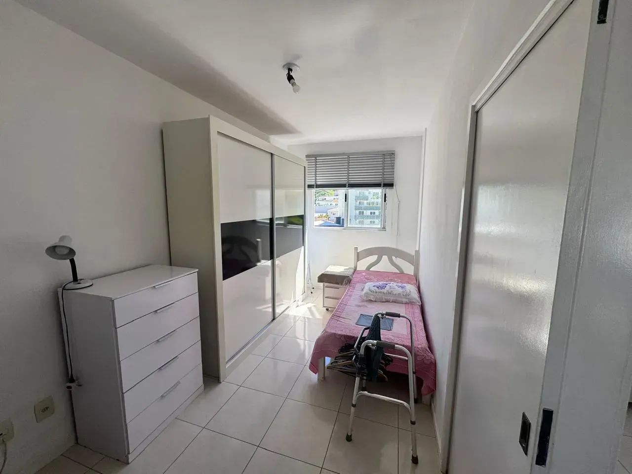 Apartamento no Centro de Santo Amaro da Imperatriz! - Foto 3
