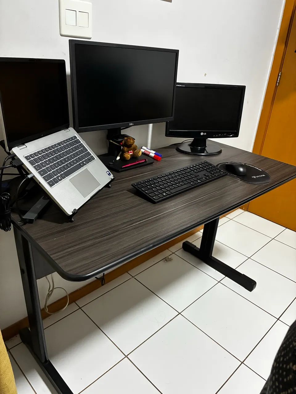 Mesa de Escritório Resistente 120x60 - Base de Ferro | Ótimo Custo-Benefício - Foto 2