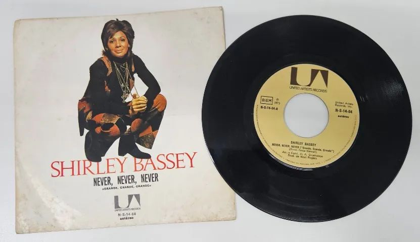 Disco Compacto de Vinil - Shirley Bassey