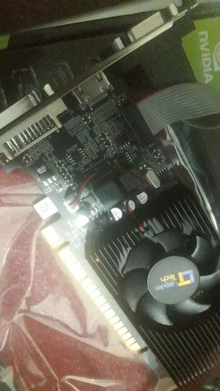 Placa de video  nvidia gt 730 - Foto 2