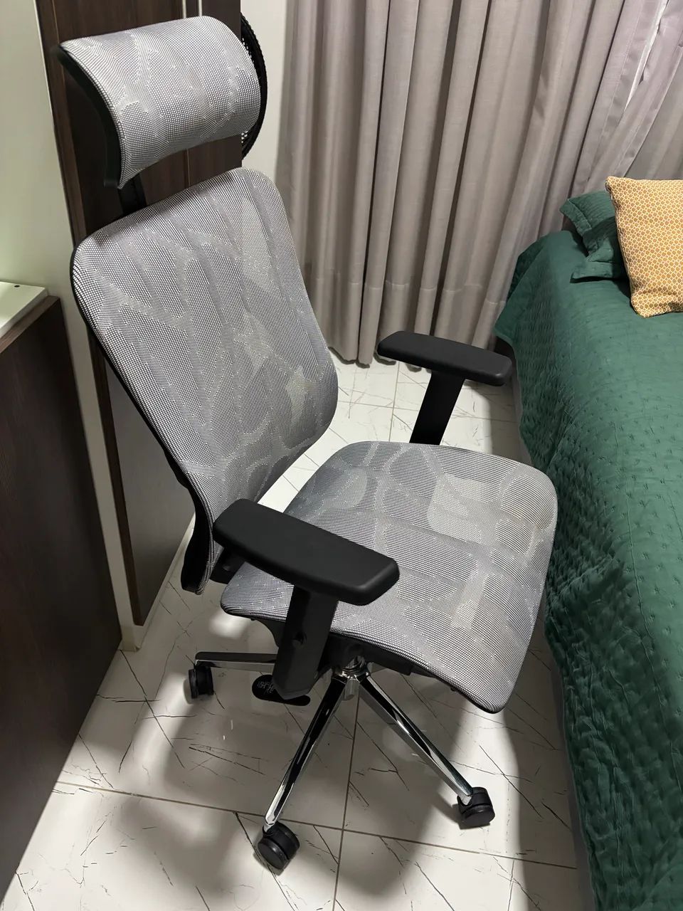 Cadeira Dr Office Mesh - Foto 4