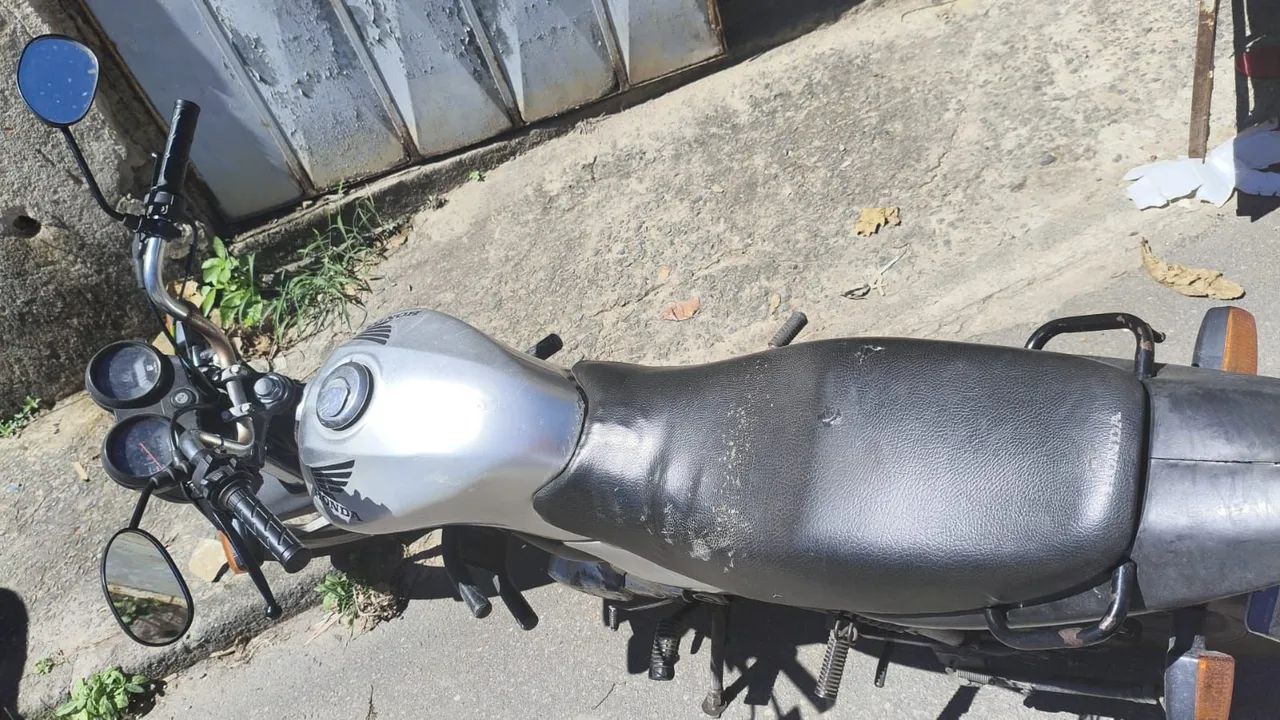 CGTitan 125 ano 2000 - Foto 2