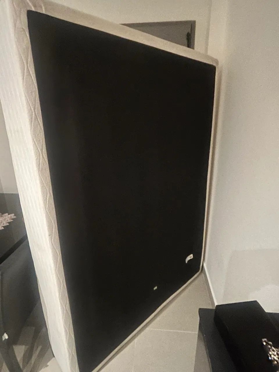 Box cama casal (sem colchão) 