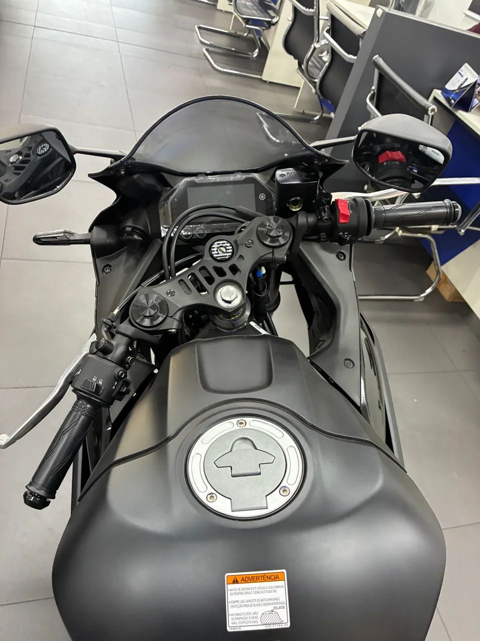 Yamaha R3  - Foto 4