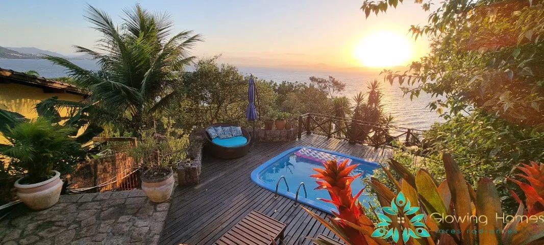 Casa com Piscina no Sambaqui - Florianopolis