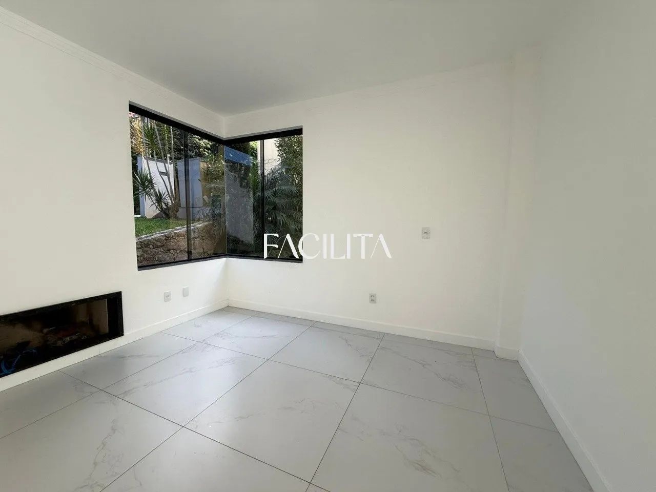 Casa com 4 quartos no bairro Trindade, Florianópolis - Foto 4