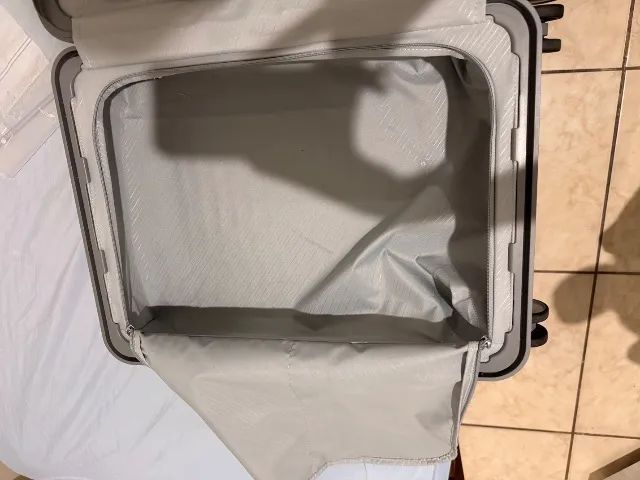 Mala Samsonite no precinho e usada uma única vez - Foto 5