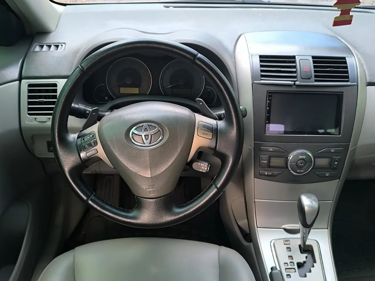 Toyota Corolla XEI 2.0 Flex 16V Aut. 2011