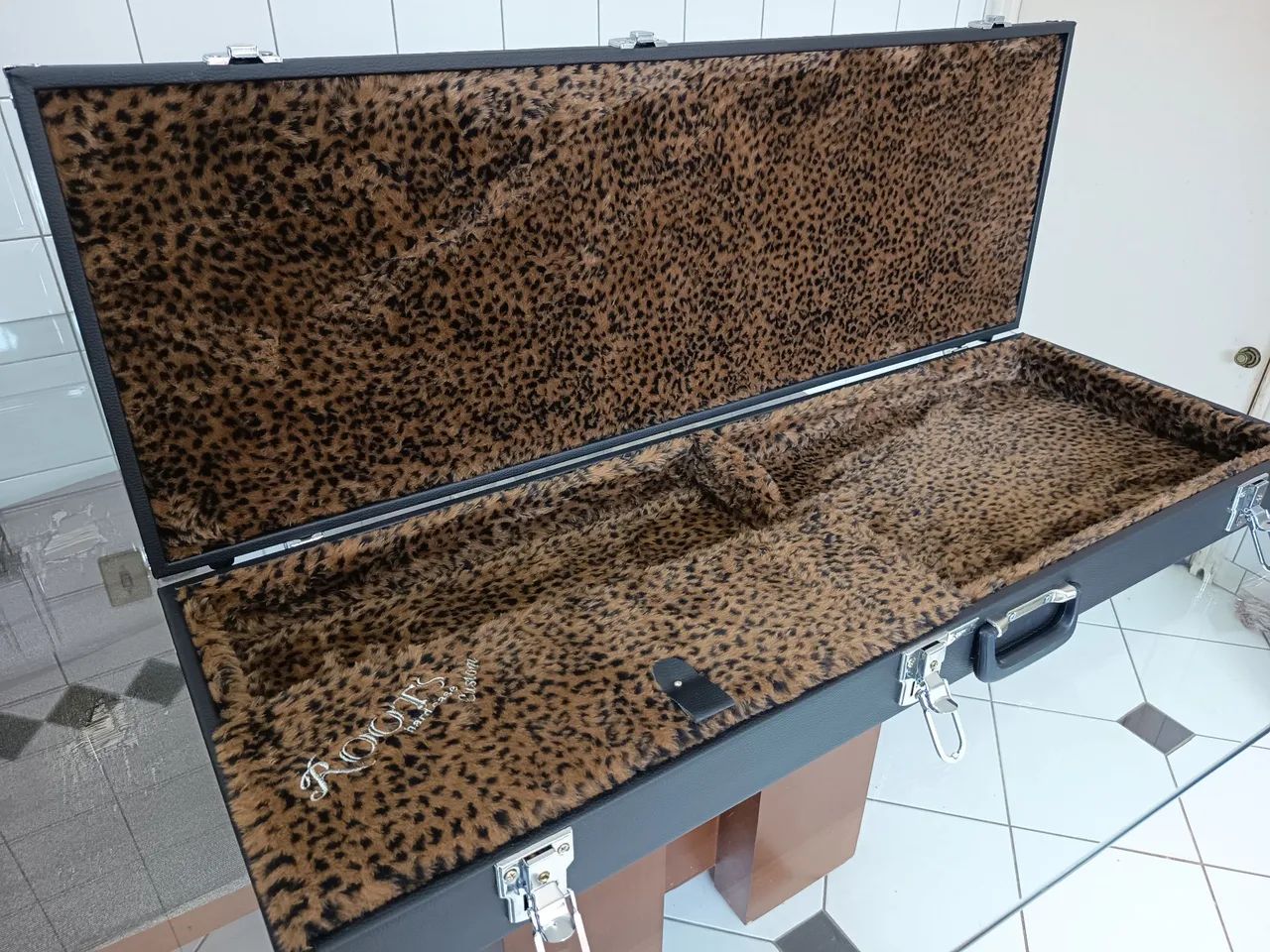 HARD CASE GUITARRA 