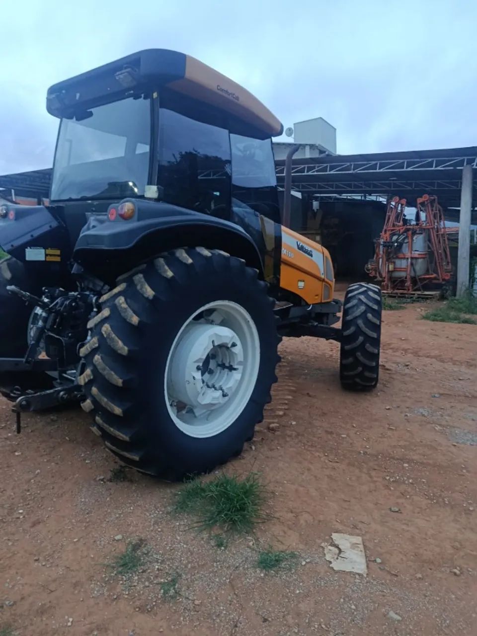 Trator Valtra BM 100 - Foto 3
