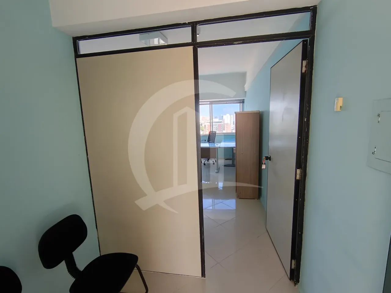 Sala comercial para locação no Edifício Oviedo Teixeira com IPTU 2026 isento - Foto 3