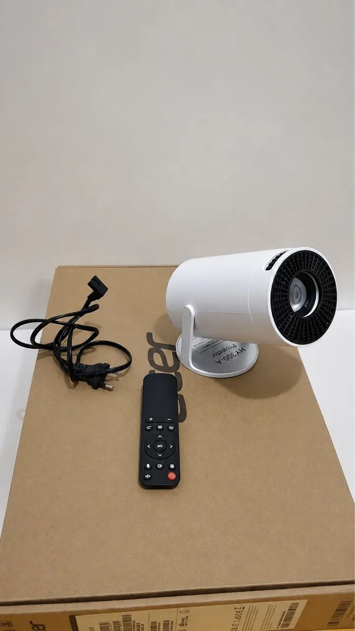 Projetor HY300 Smart 4K 2025 Android Wi-Fi Bluetooth HDMI ? Pouquíssimo Uso