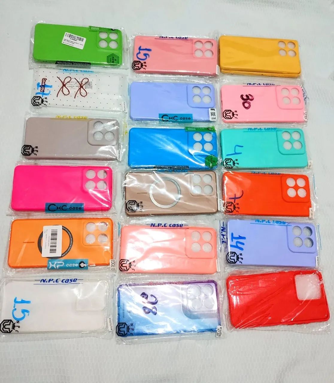 Kit com 20 capas Motorola Edge 70 - Foto 5