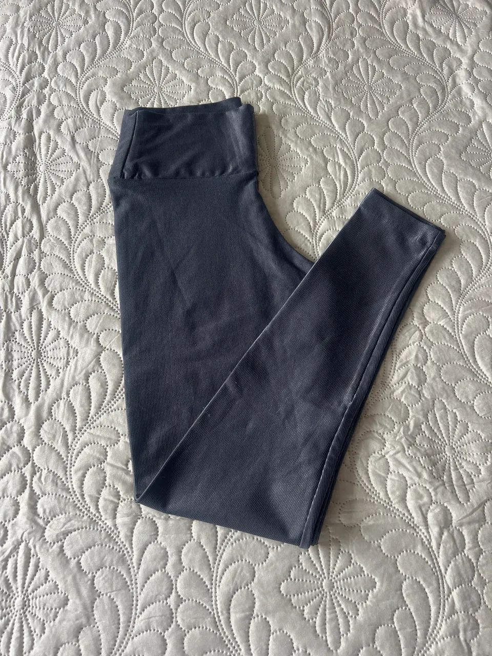 Calça de treino cinza Nova - Foto 2