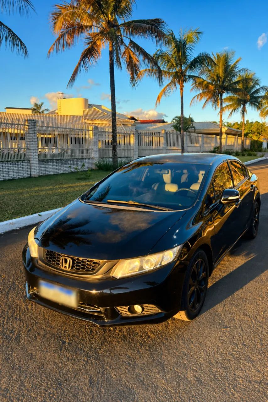 Honda Civic Civic Sedan LXR 2.0 Flexone 16V Aut. 4p 2015