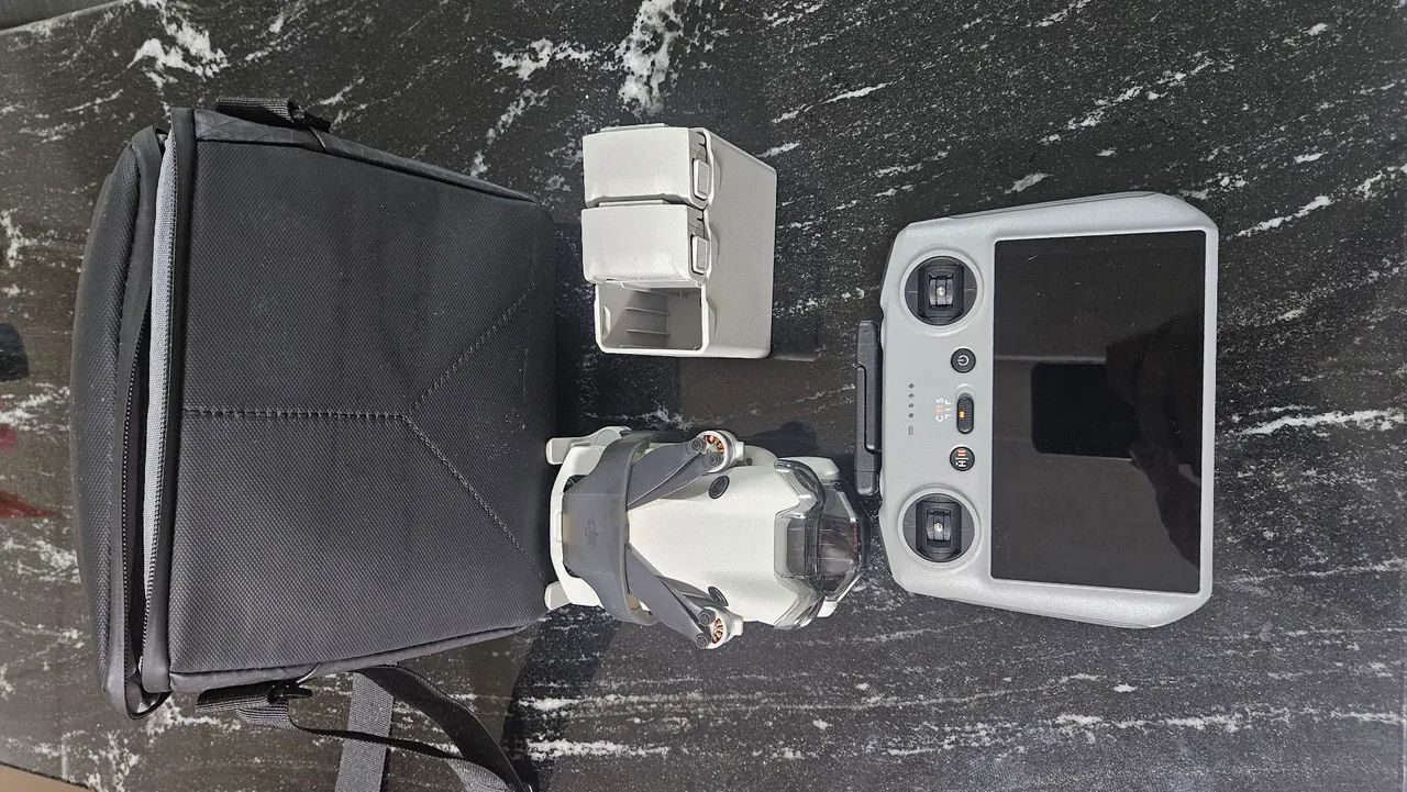 Mini 4 Pro - Fly More Combo