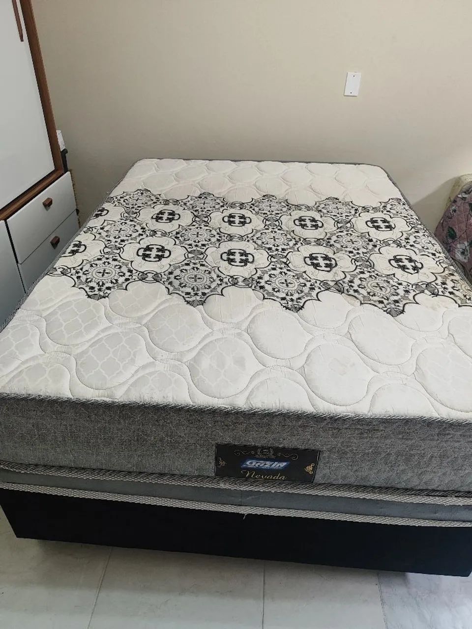 Cama box casal com colchão